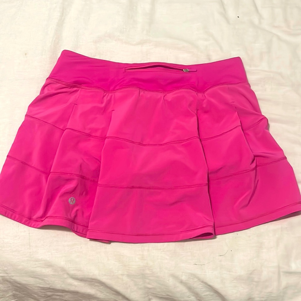 Lululemon pace rival pink skirt